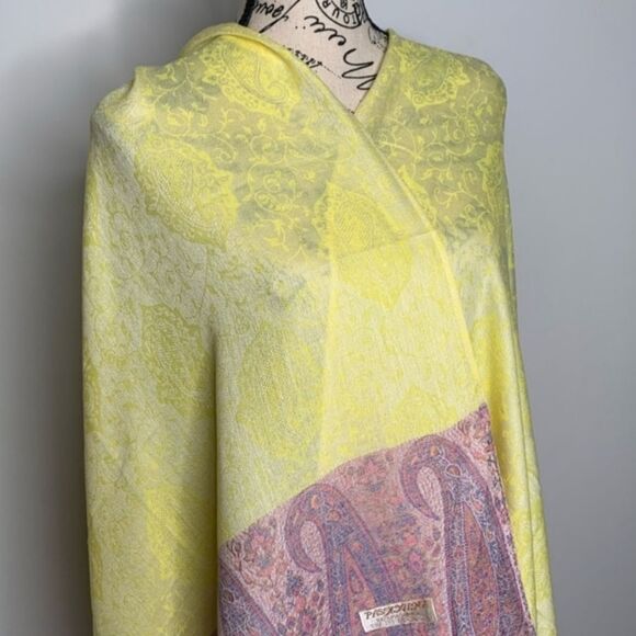 Beautiful yellow Multicolor Pashmina - Picture 5 of 6